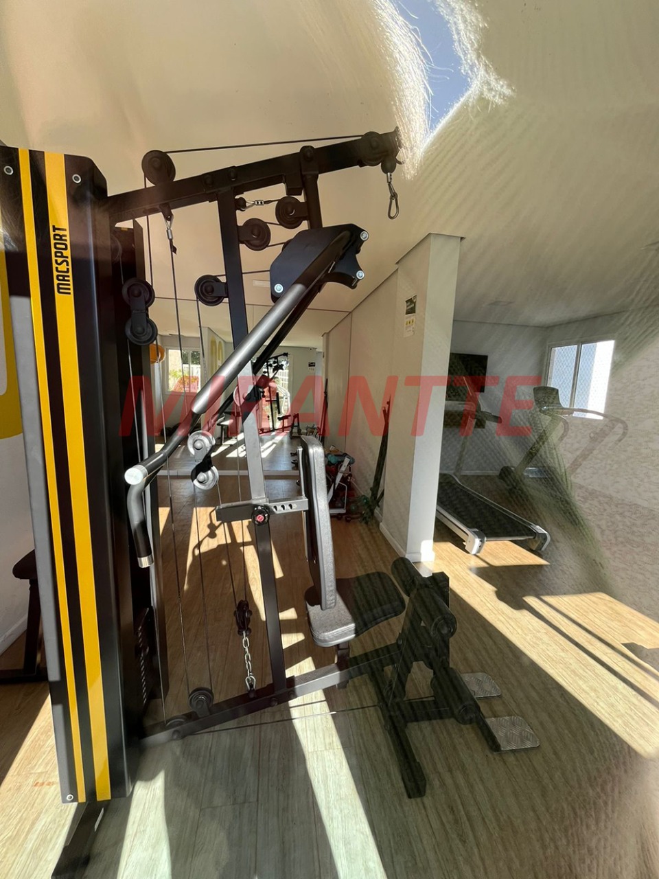 Apartamento de 80m² com 2 quartos em Parque Vitória