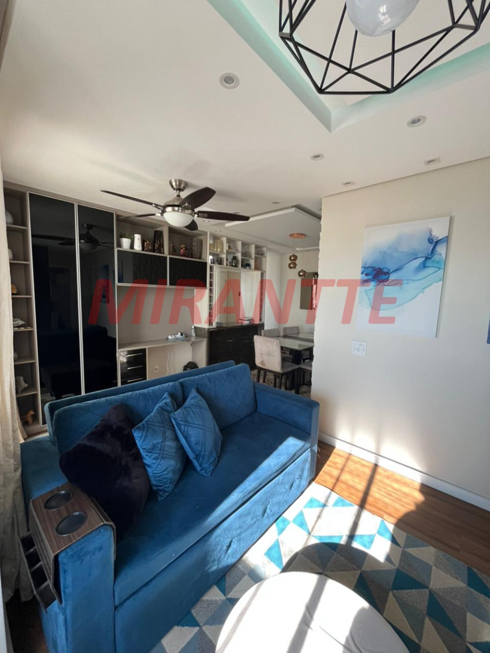 Apartamento de 80m² com 2 quartos em Parque Vitória