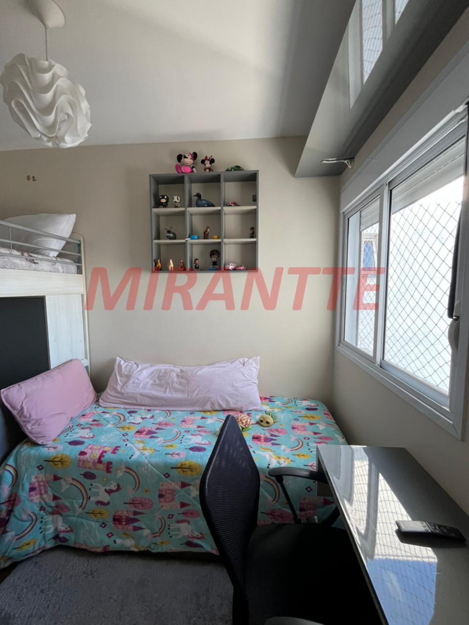 Apartamento de 80m² com 2 quartos em Parque Vitória