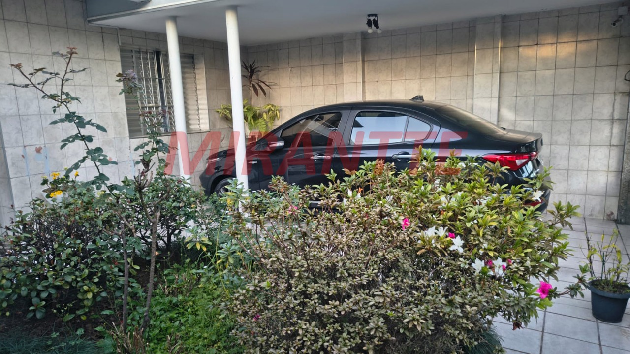 Sobrado de 420m² com 6 quartos em Parque Peruche