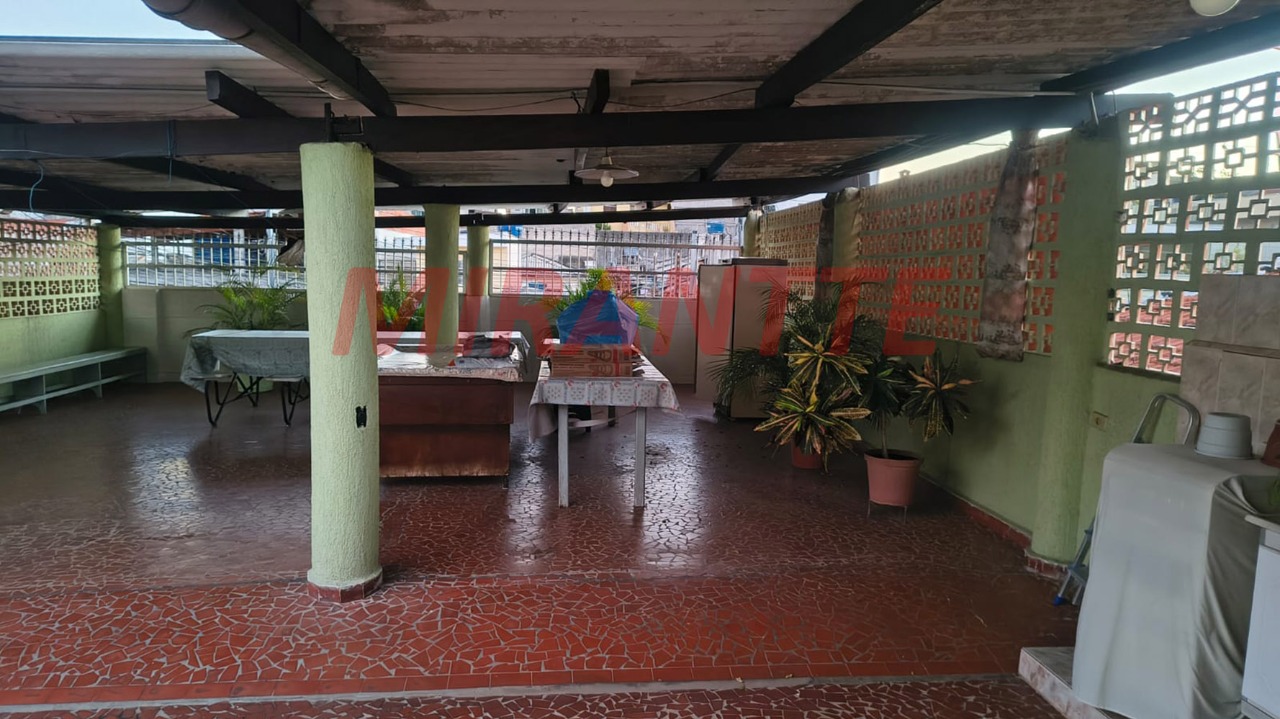 Sobrado de 420m² com 6 quartos em Parque Peruche