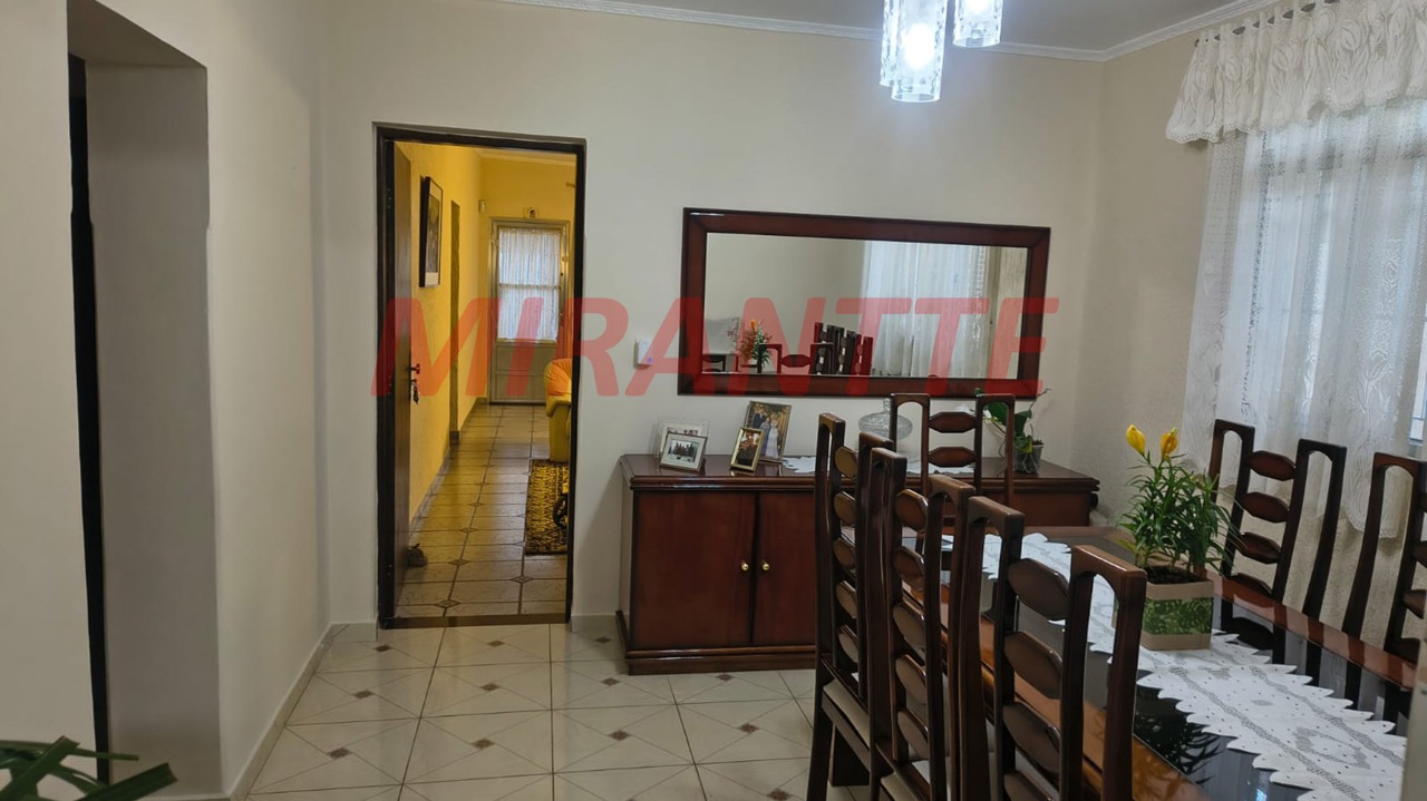 Sobrado de 420m² com 6 quartos em Parque Peruche