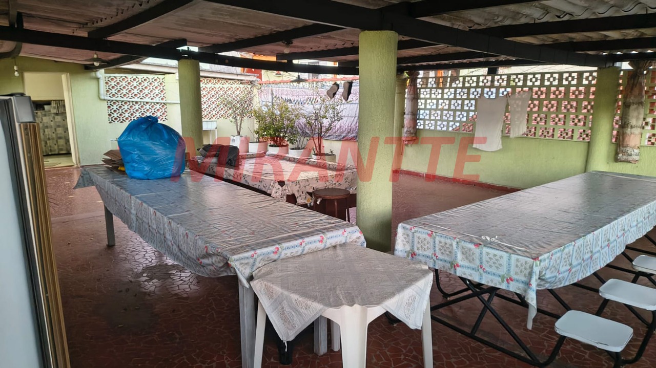 Sobrado de 420m² com 6 quartos em Parque Peruche