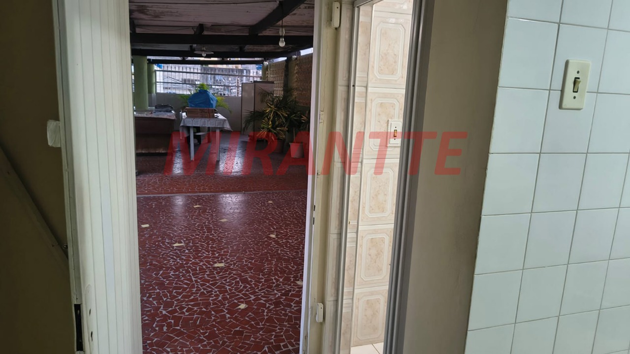 Sobrado de 420m² com 6 quartos em Parque Peruche