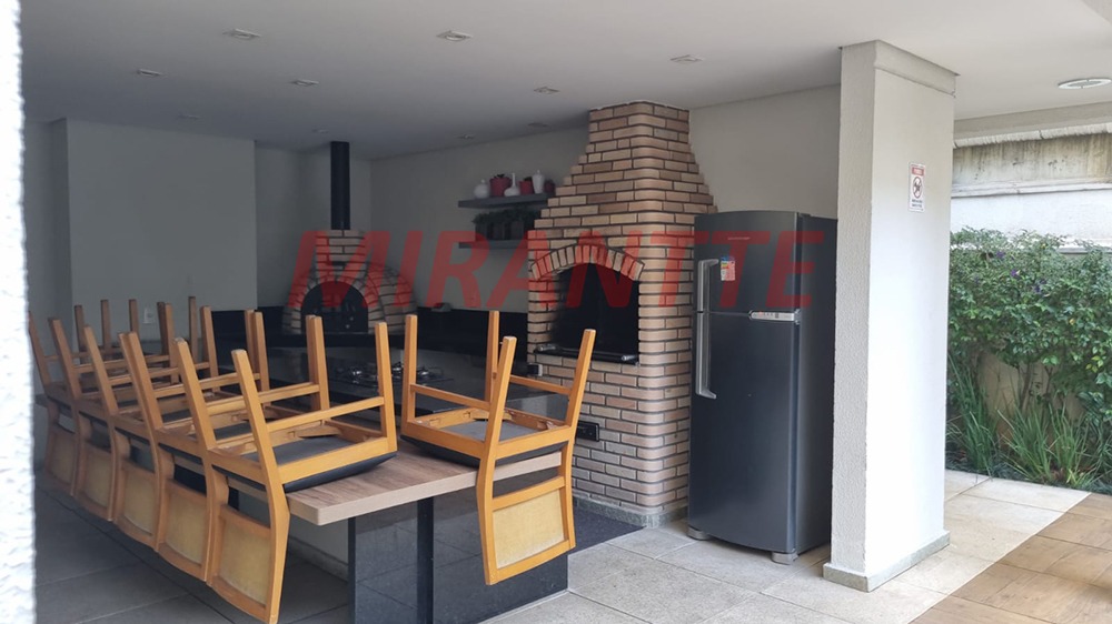 Apartamento de 60m² com 2 quartos em Santana