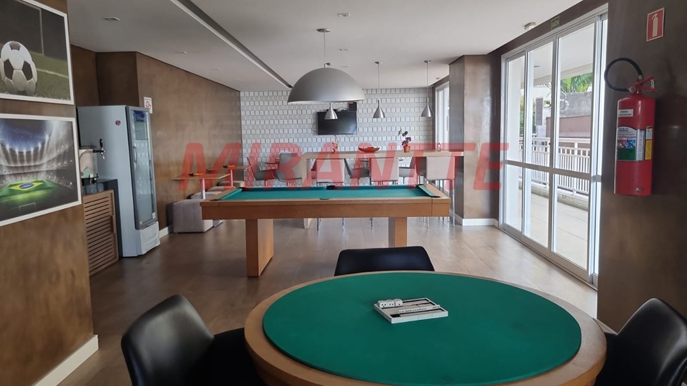 Apartamento de 60m² com 2 quartos em Santana