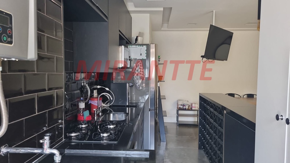 Apartamento de 60m² com 2 quartos em Santana