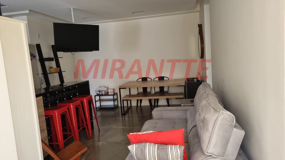 Apartamento de 60m² com 2 quartos em Santana