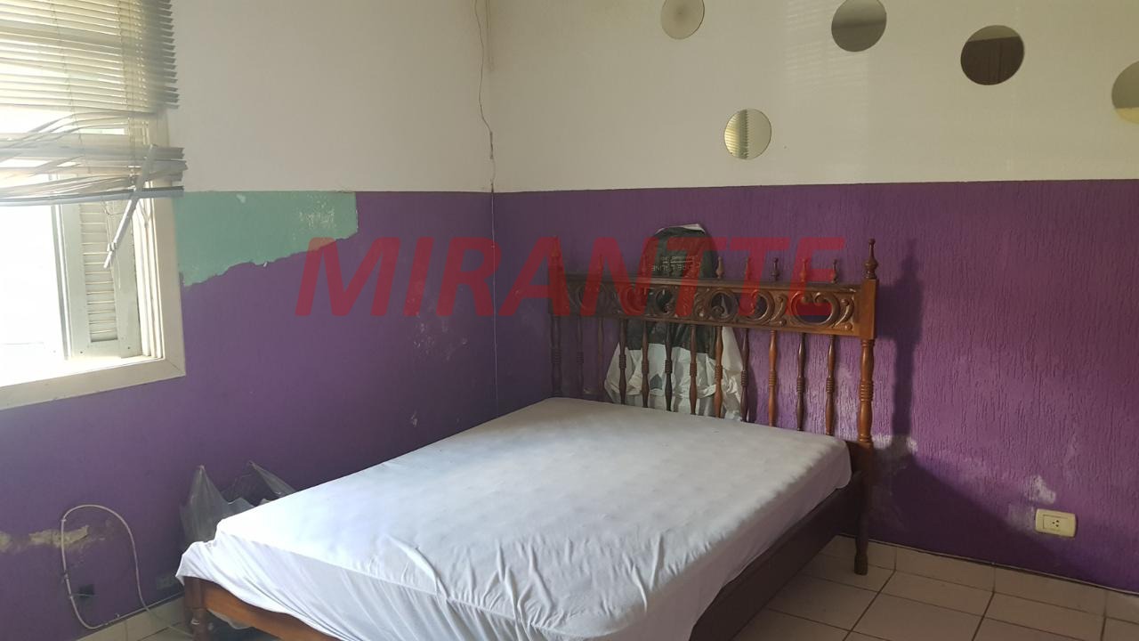 Casa terrea de 100m² com 2 quartos em Água Fria