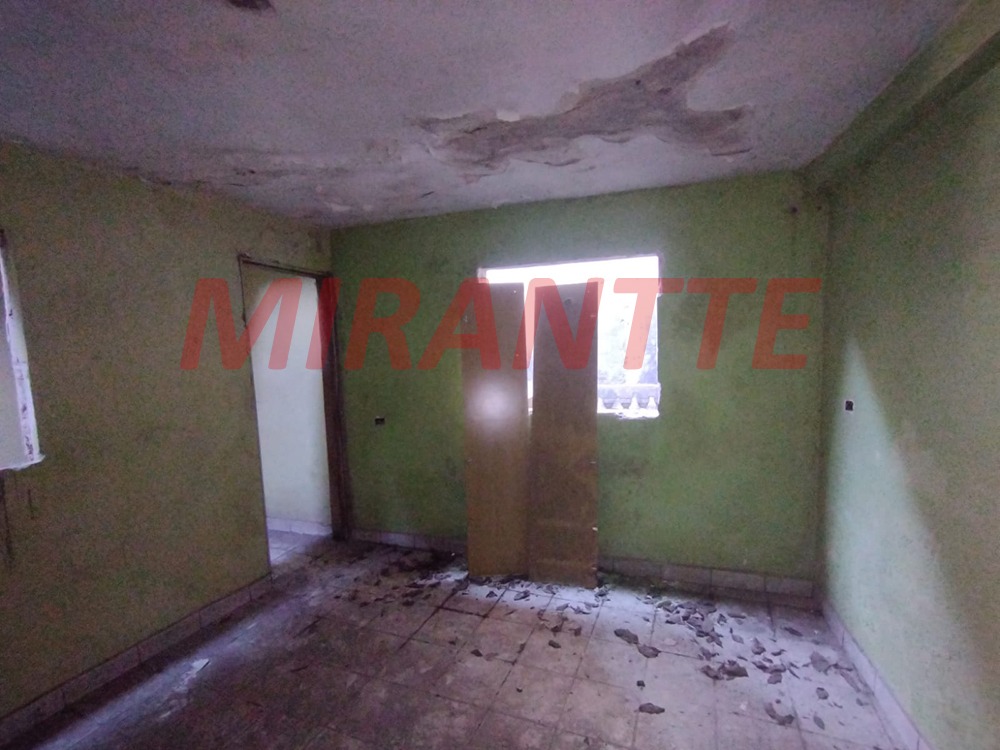Casa terrea de 88m² com 3 quartos em Parque Casa De Pedra