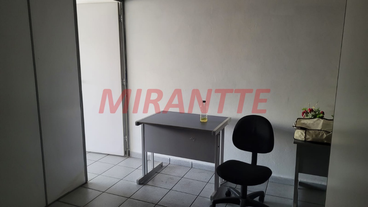 Comercial de 554m² em Vila Paiva