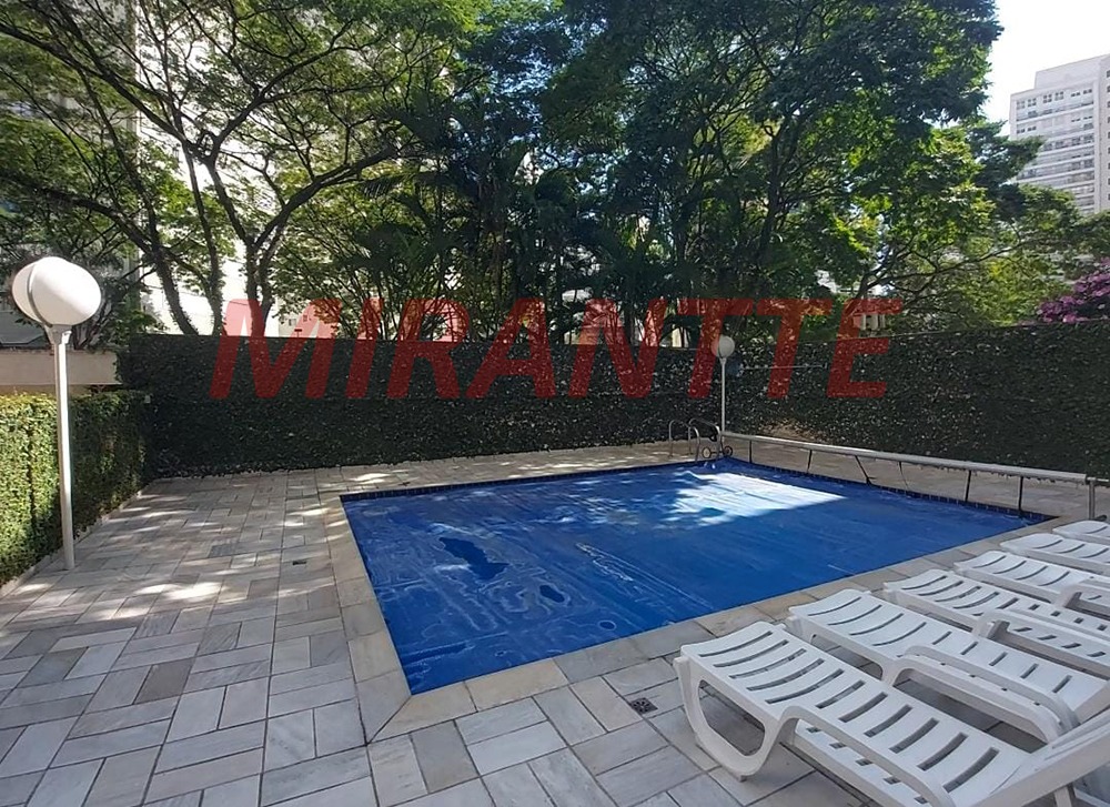 Apartamento de 66m² com 2 quartos em Santana
