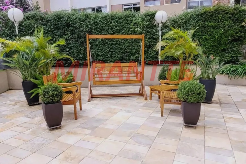 Apartamento de 66m² com 2 quartos em Santana