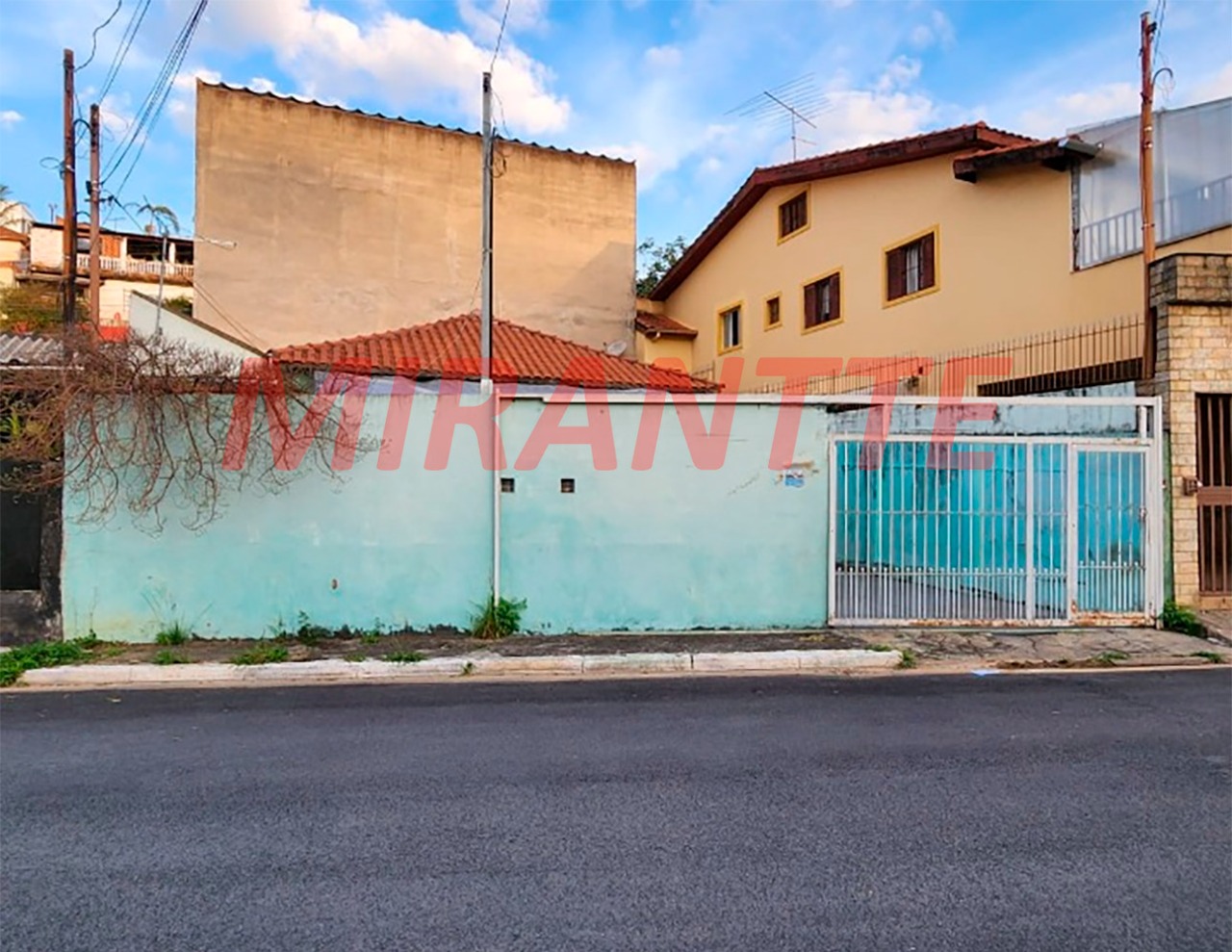 Casa terrea de 220m² com 2 quartos em Vila Mazzei