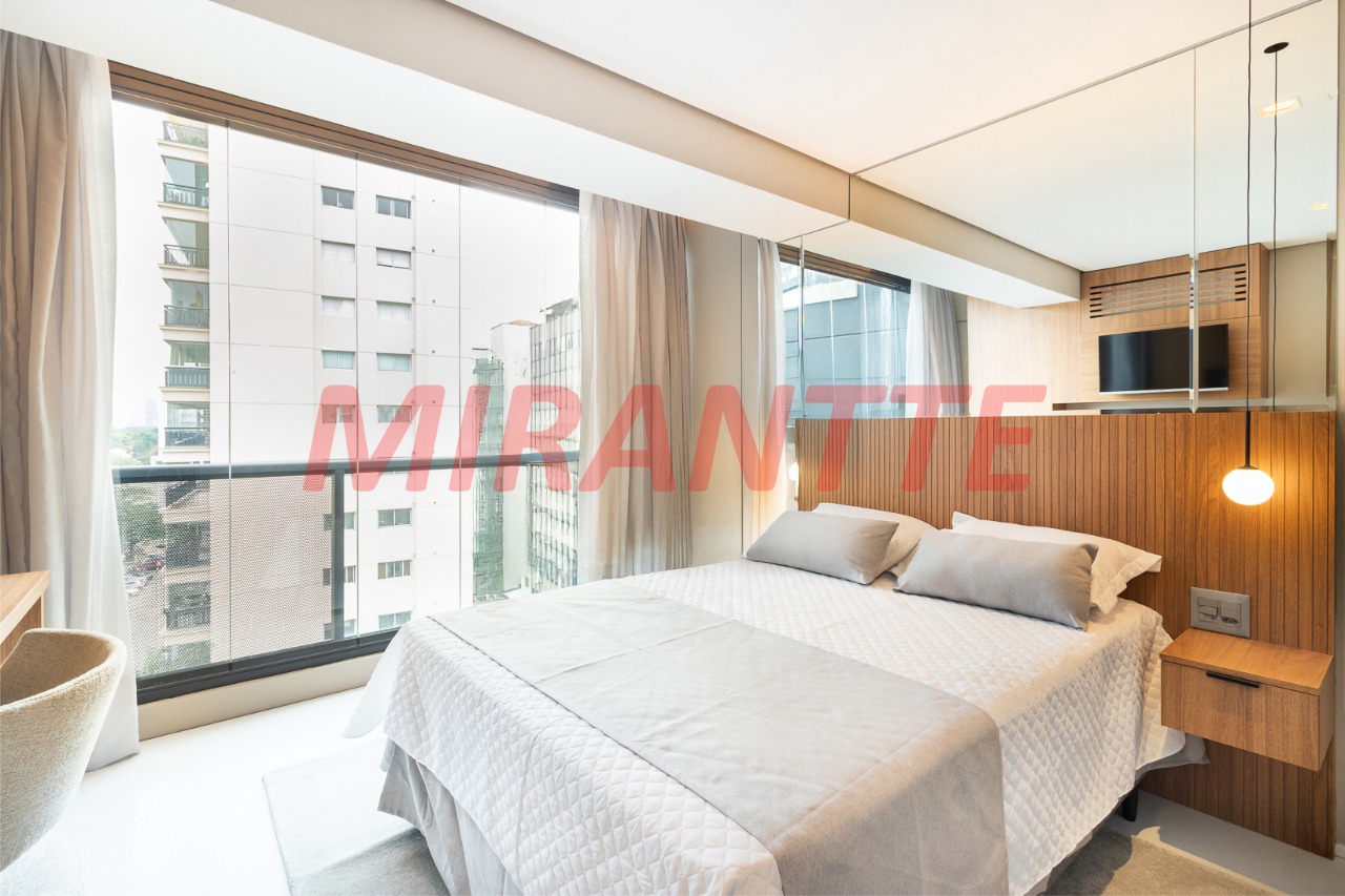 Apartamento de 158m² com 3 quartos em Itaim Bibi