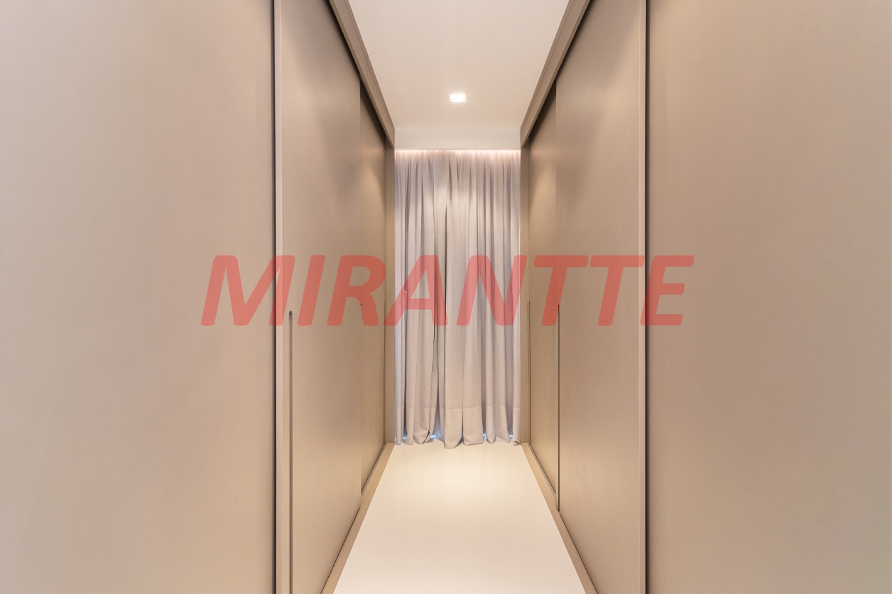 Apartamento de 158m² com 3 quartos em Itaim Bibi