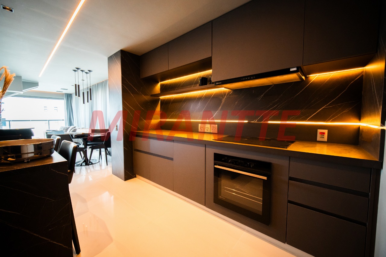 Apartamento de 94m² com 1 quartos em Cerqueira César