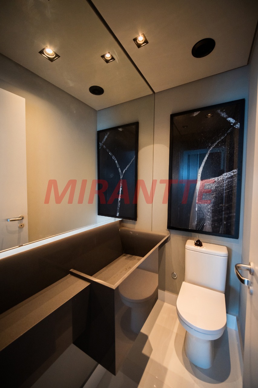 Apartamento de 94m² com 1 quartos em Cerqueira César