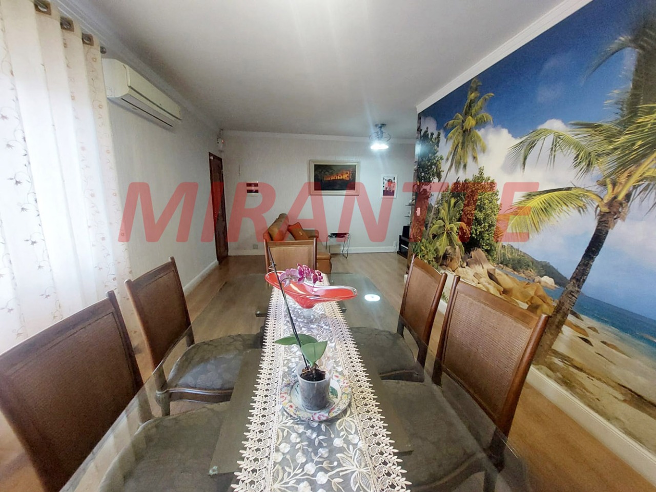 Sobrado de 238m² com 4 quartos em Vila Guilherme