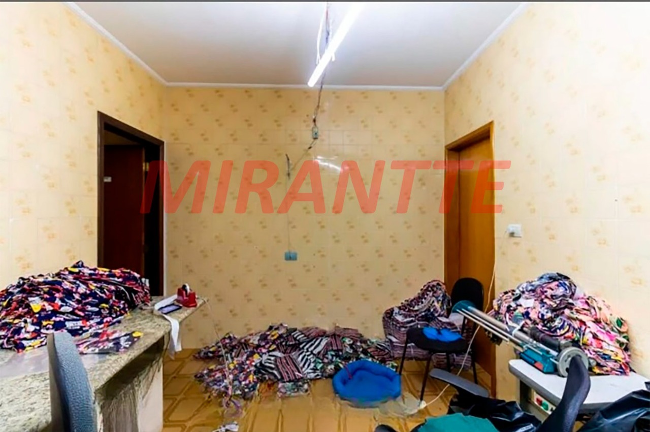 Sobrado de 238m² com 4 quartos em Vila Guilherme