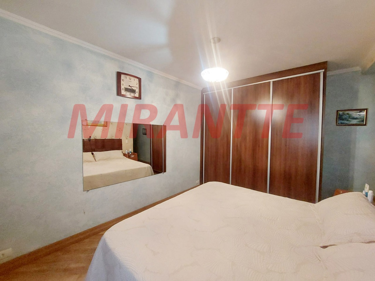 Sobrado de 238m² com 4 quartos em Vila Guilherme