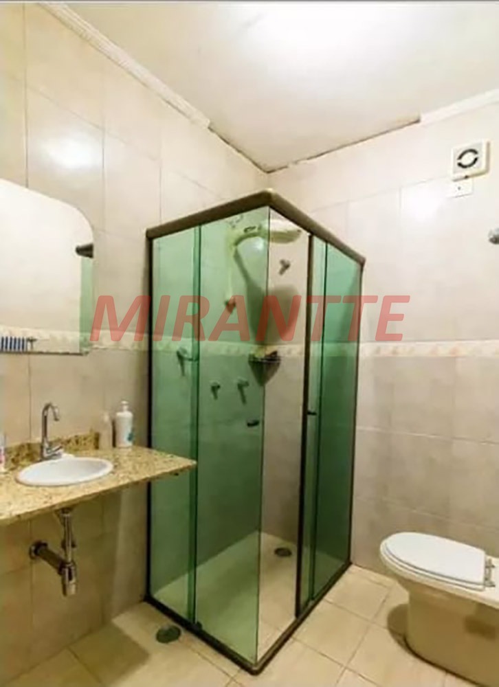 Sobrado de 238m² com 4 quartos em Vila Guilherme