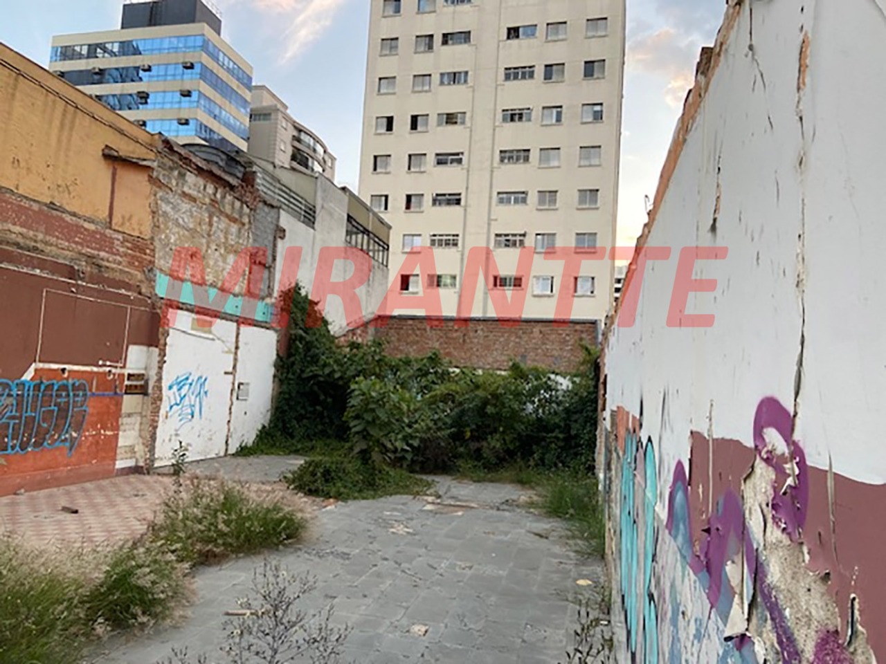 Terreno de m² em Vila Nova Conceição