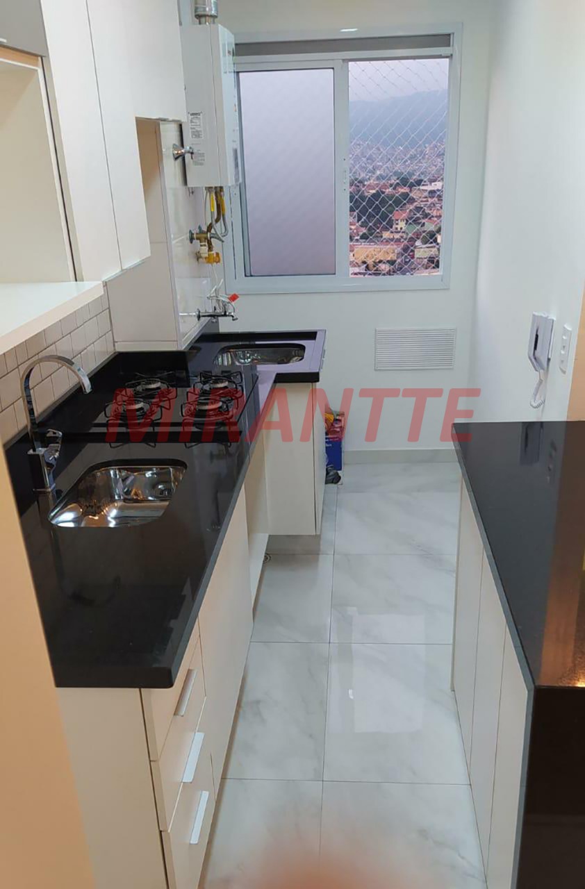 Apartamento de 41m² com 2 quartos em Vila Nova Cachoeirinha