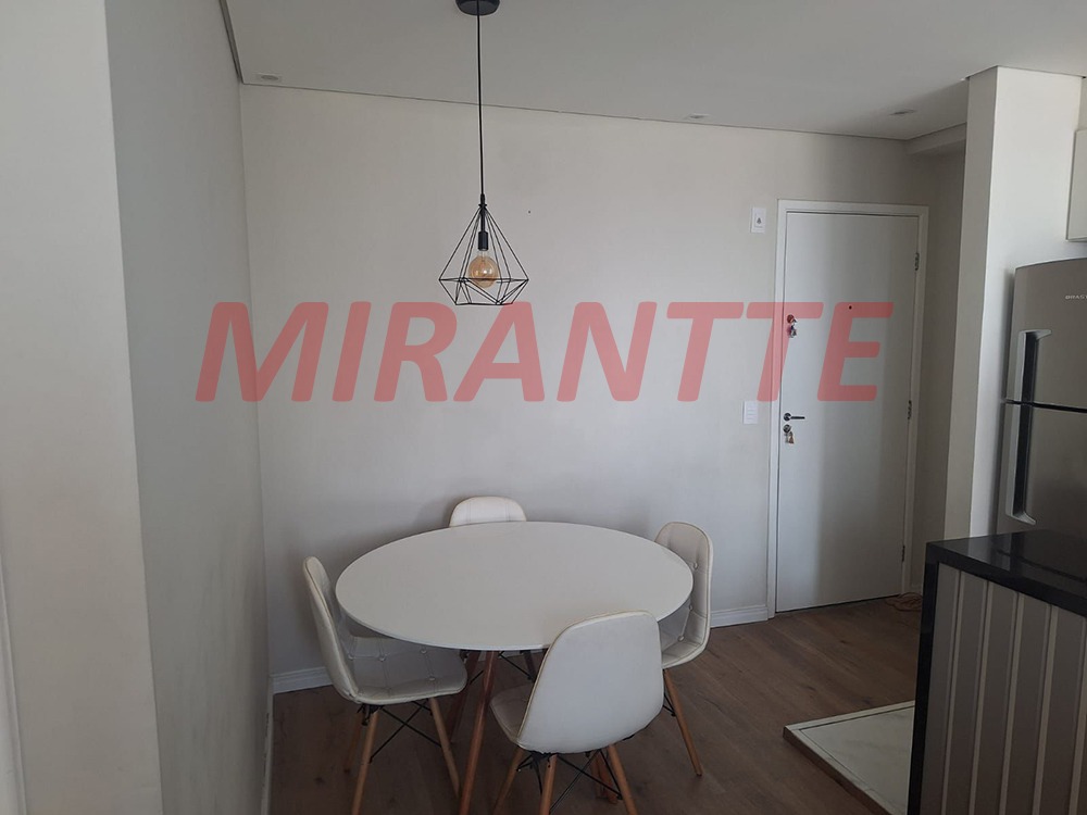 Apartamento de 41m² com 2 quartos em Vila Nova Cachoeirinha