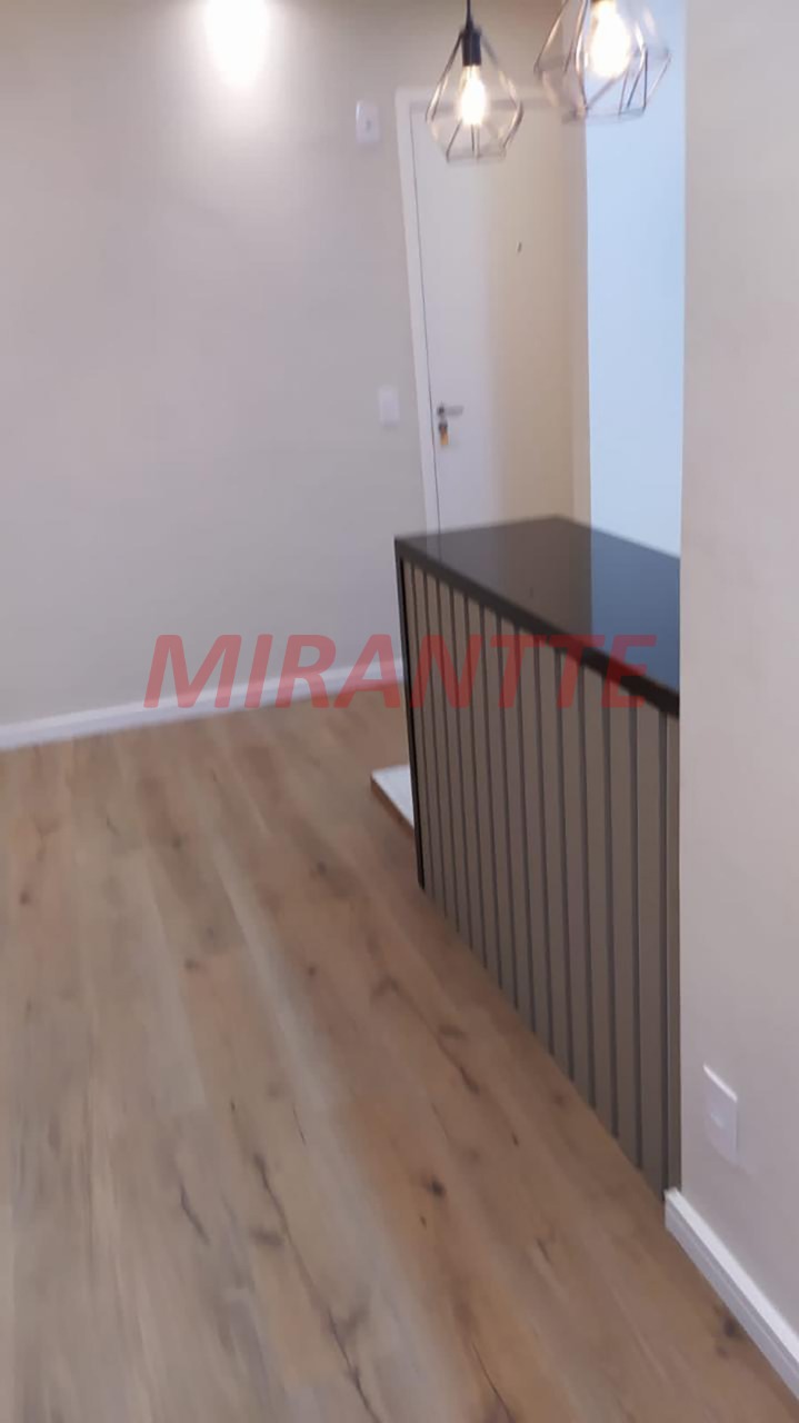 Apartamento de 41m² com 2 quartos em Vila Nova Cachoeirinha