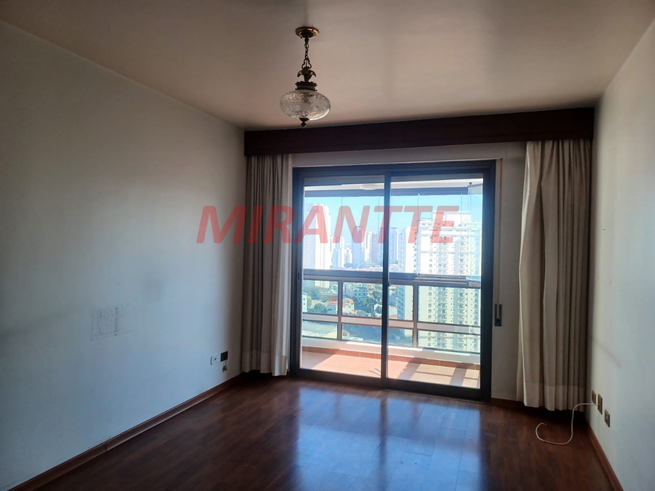 Apartamento de 329m² com 4 quartos em Santana