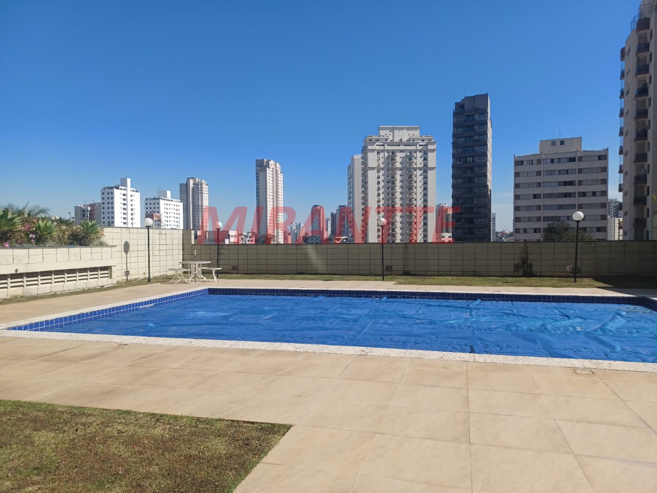Apartamento de 329m² com 4 quartos em Santana