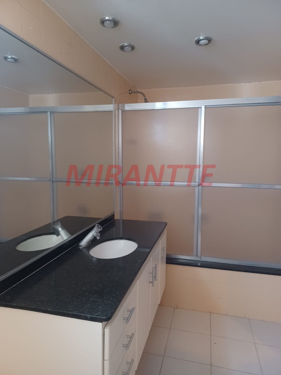 Apartamento de 329m² com 4 quartos em Santana
