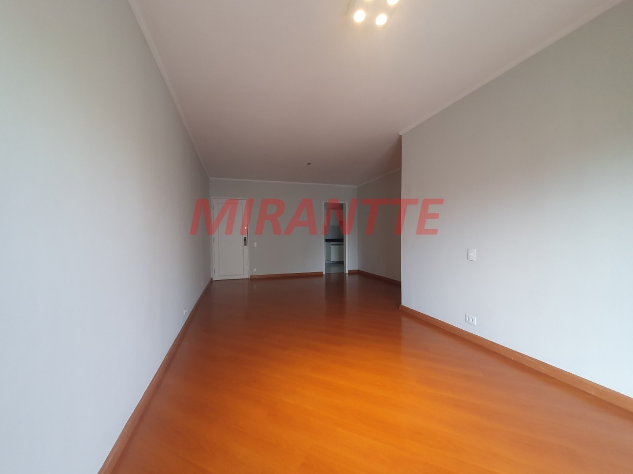 Apartamento de 110m² com 3 quartos em Moema
