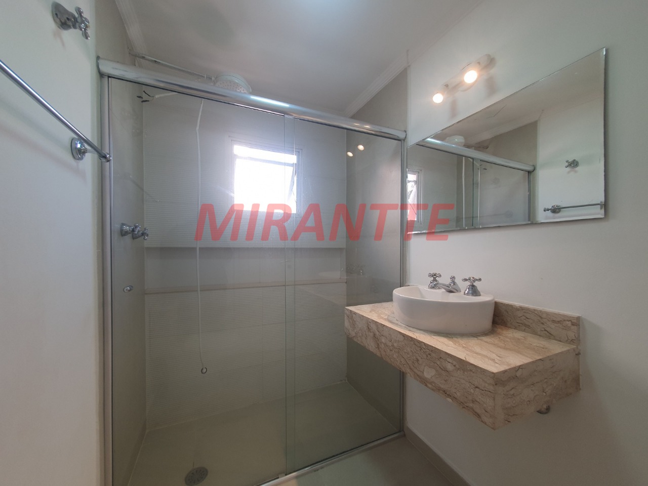 Apartamento de 110m² com 3 quartos em Moema