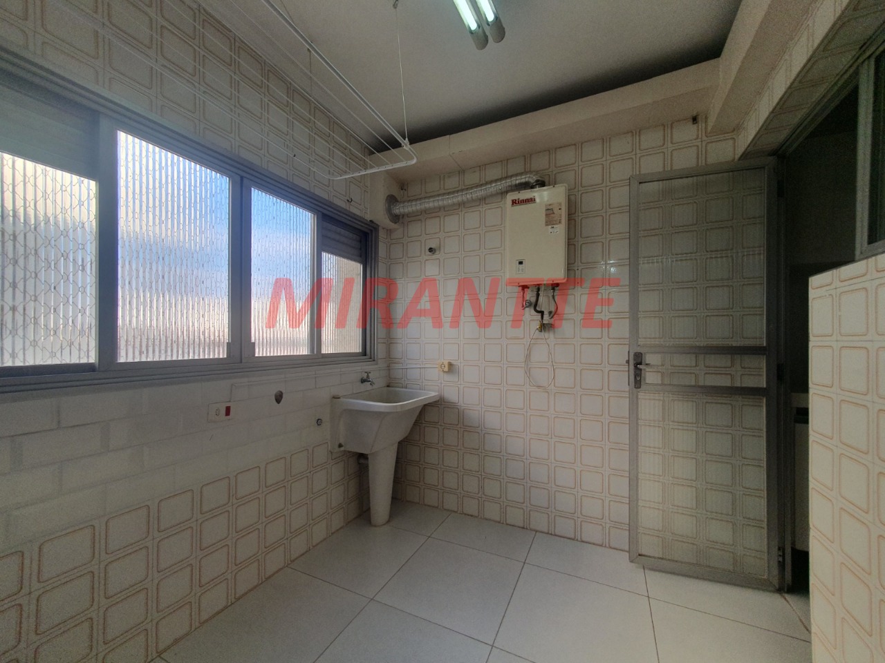 Apartamento de 110m² com 3 quartos em Moema