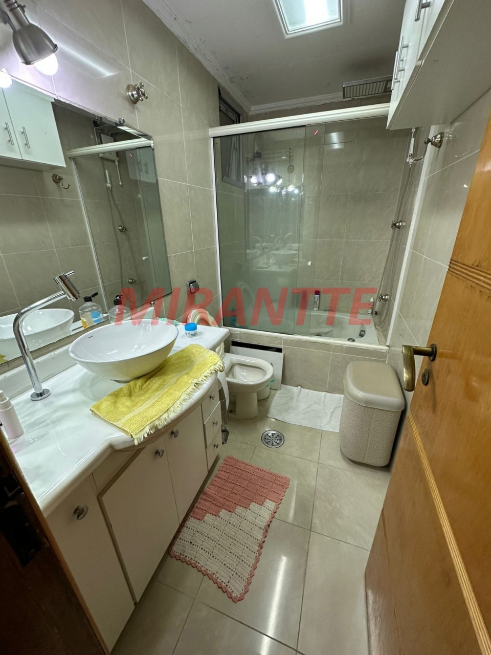 Apartamento de 65m² com 3 quartos em Jaçana