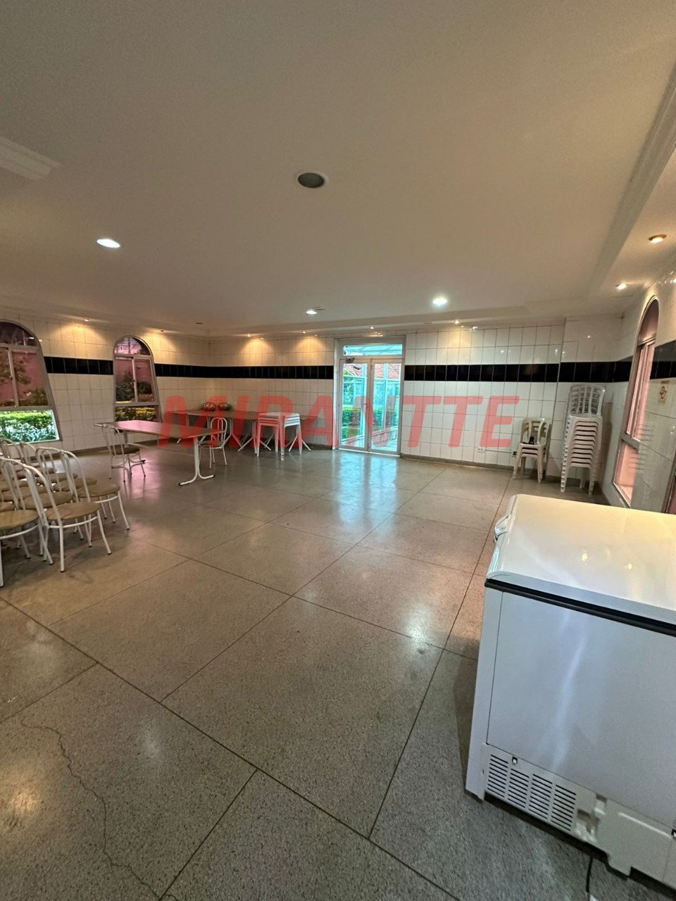 Apartamento de 65m² com 3 quartos em Jaçana