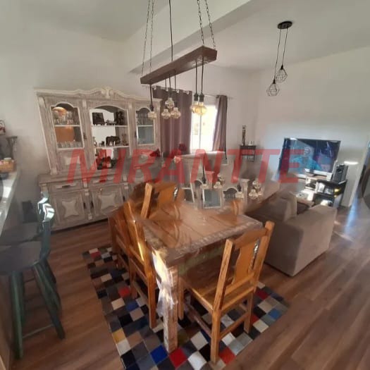 Casa terrea de 130m² com 3 quartos em Portão