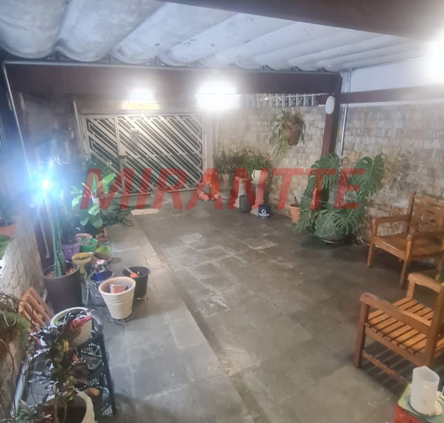 Sobrado de 190m² com 2 quartos em Vila Rosa
