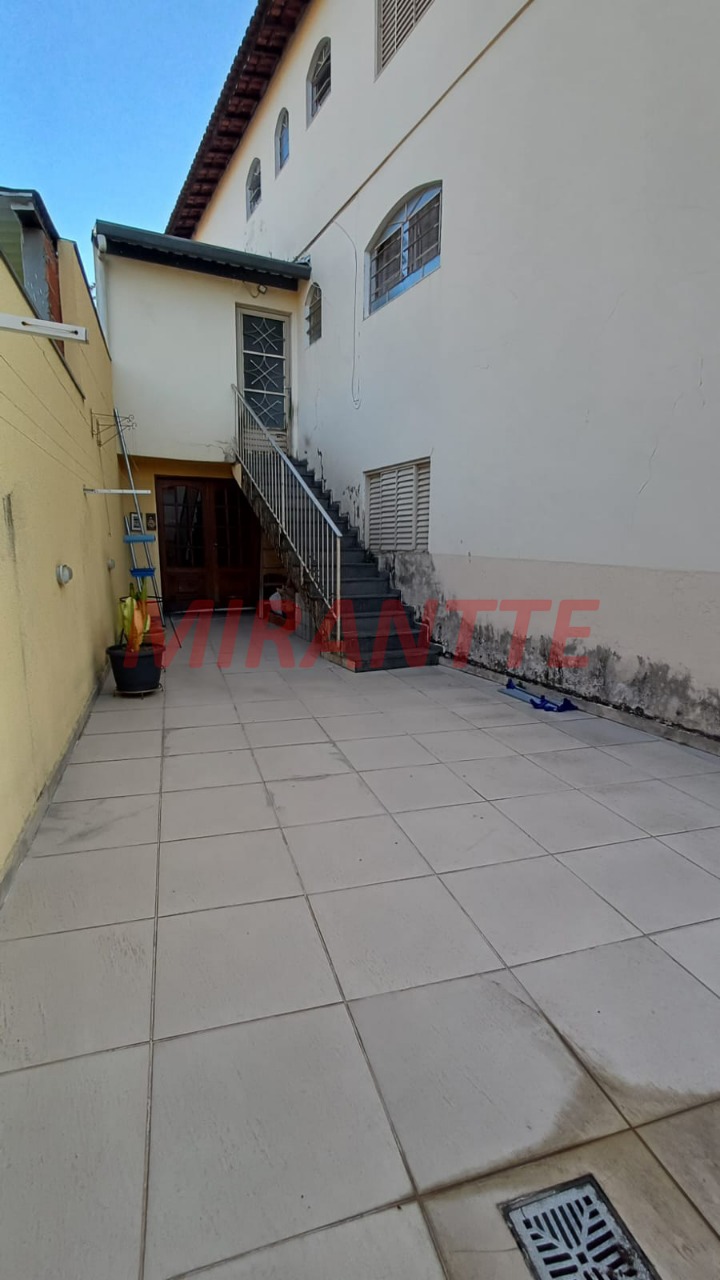 Sobrado de 190m² com 2 quartos em Vila Rosa