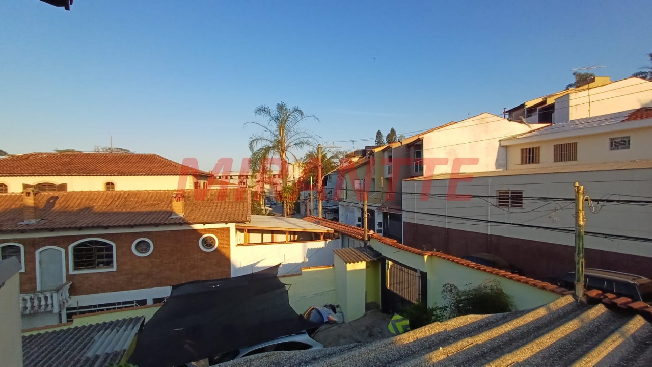 Sobrado de 190m² com 2 quartos em Vila Rosa