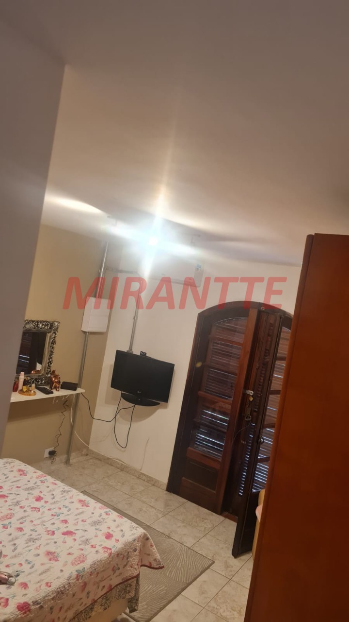 Sobrado de 190m² com 2 quartos em Vila Rosa