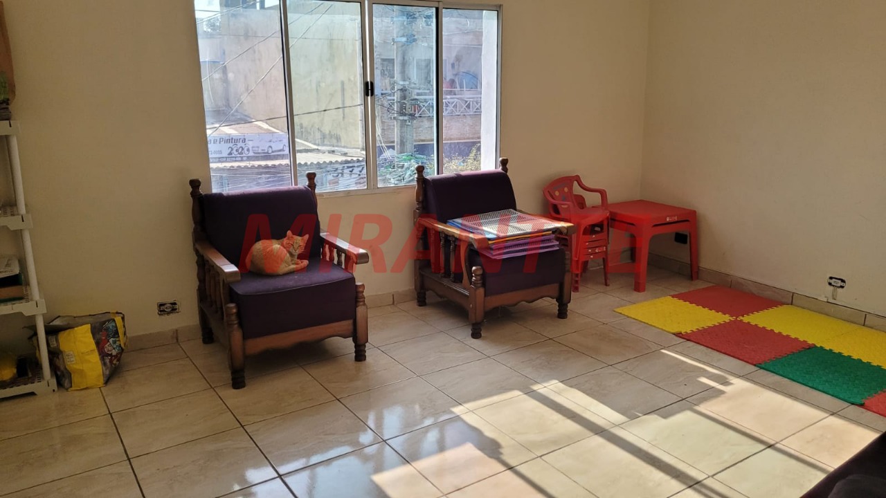 Sobrado de 81m² com 5 quartos em Vila Constança