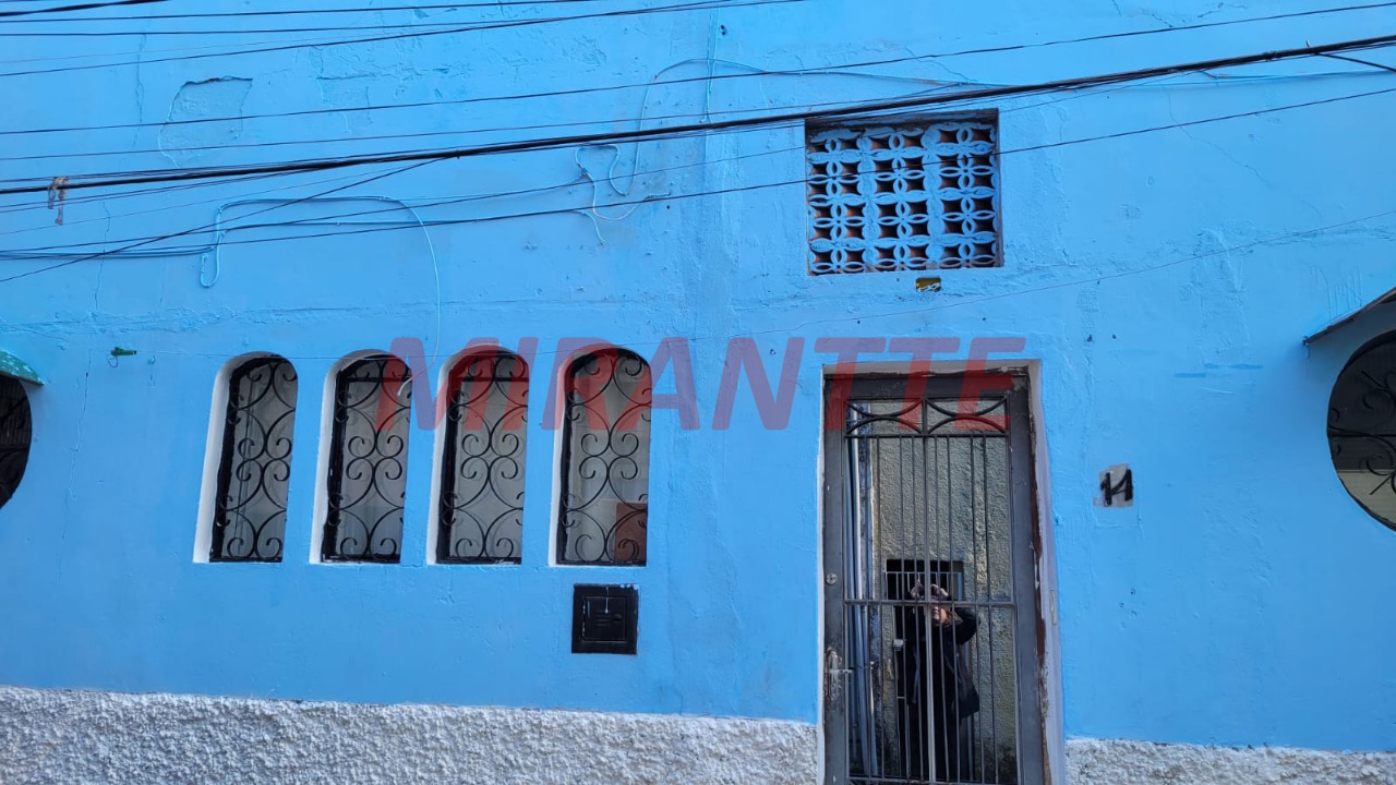 Sobrado de 81m² com 5 quartos em Vila Constança