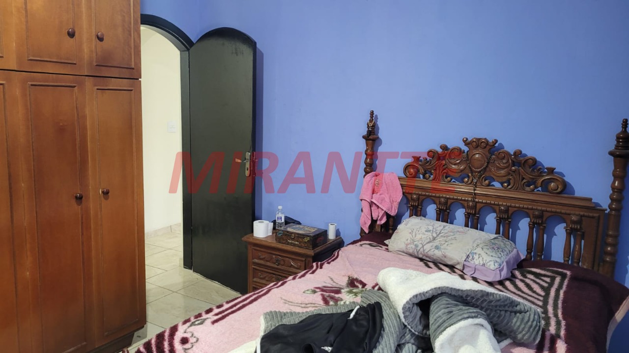 Sobrado de 81m² com 5 quartos em Vila Constança