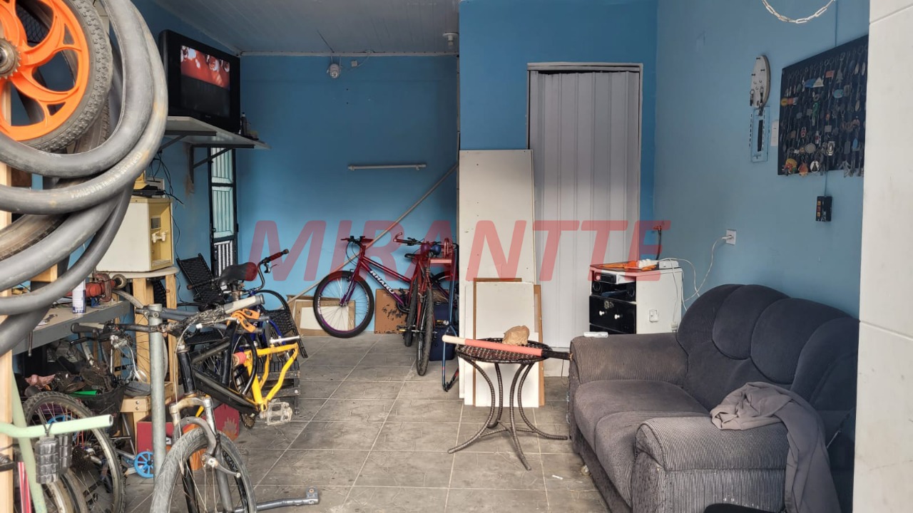 Sobrado de 81m² com 5 quartos em Vila Constança