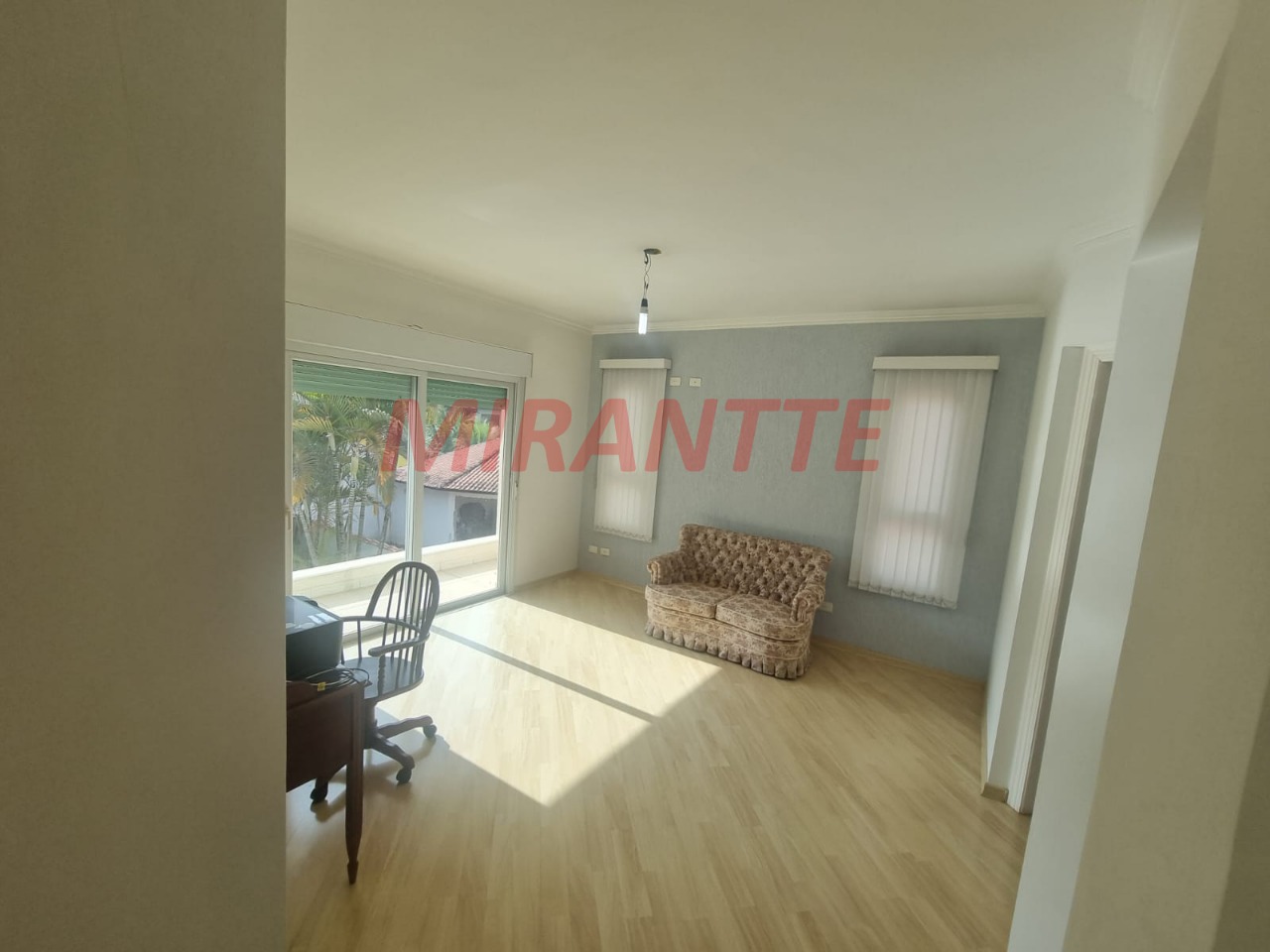 Cond. fechado de 448.16m² com 4 quartos em Nova Higienópolis