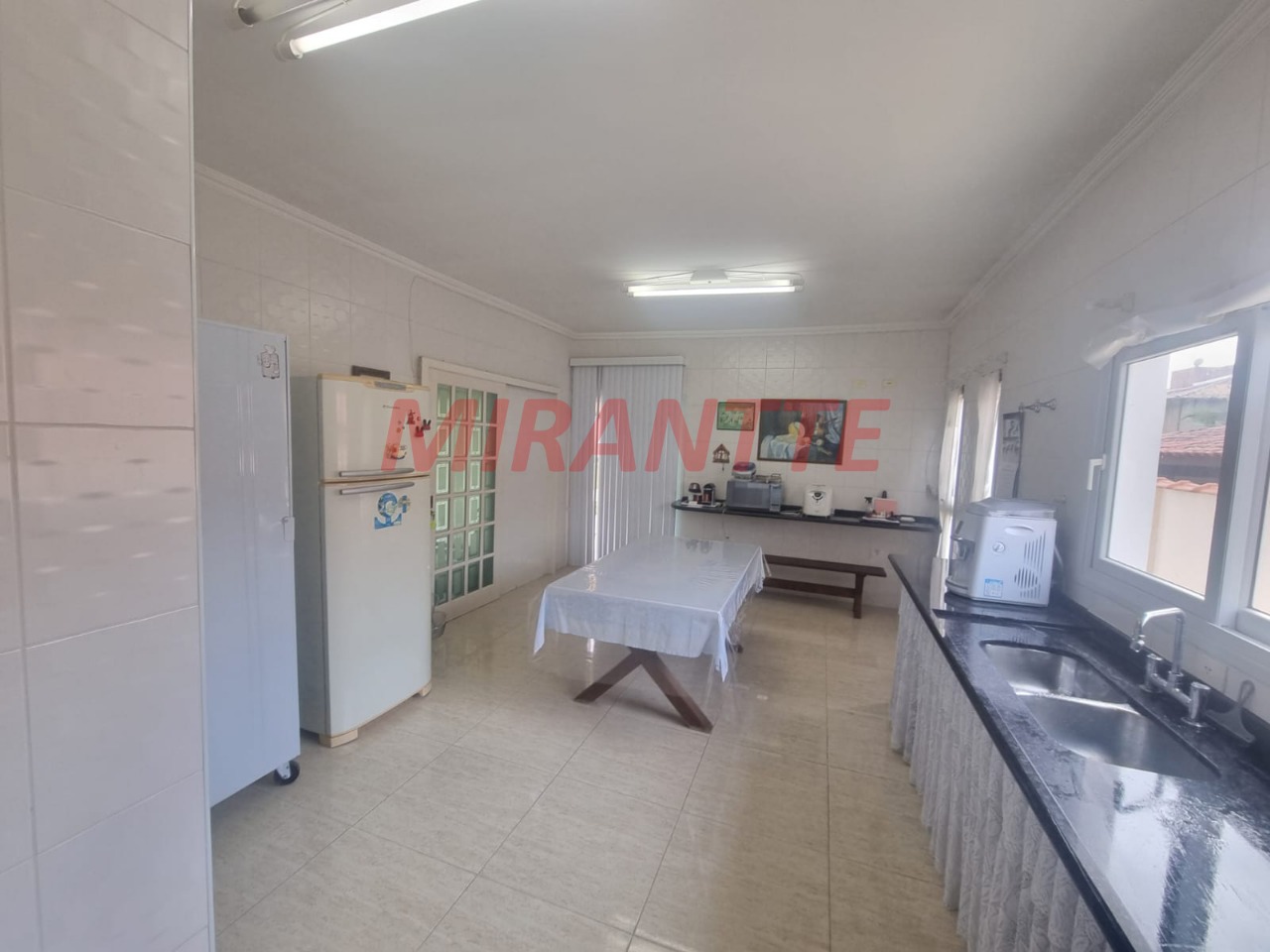 Cond. fechado de 448.16m² com 4 quartos em Nova Higienópolis