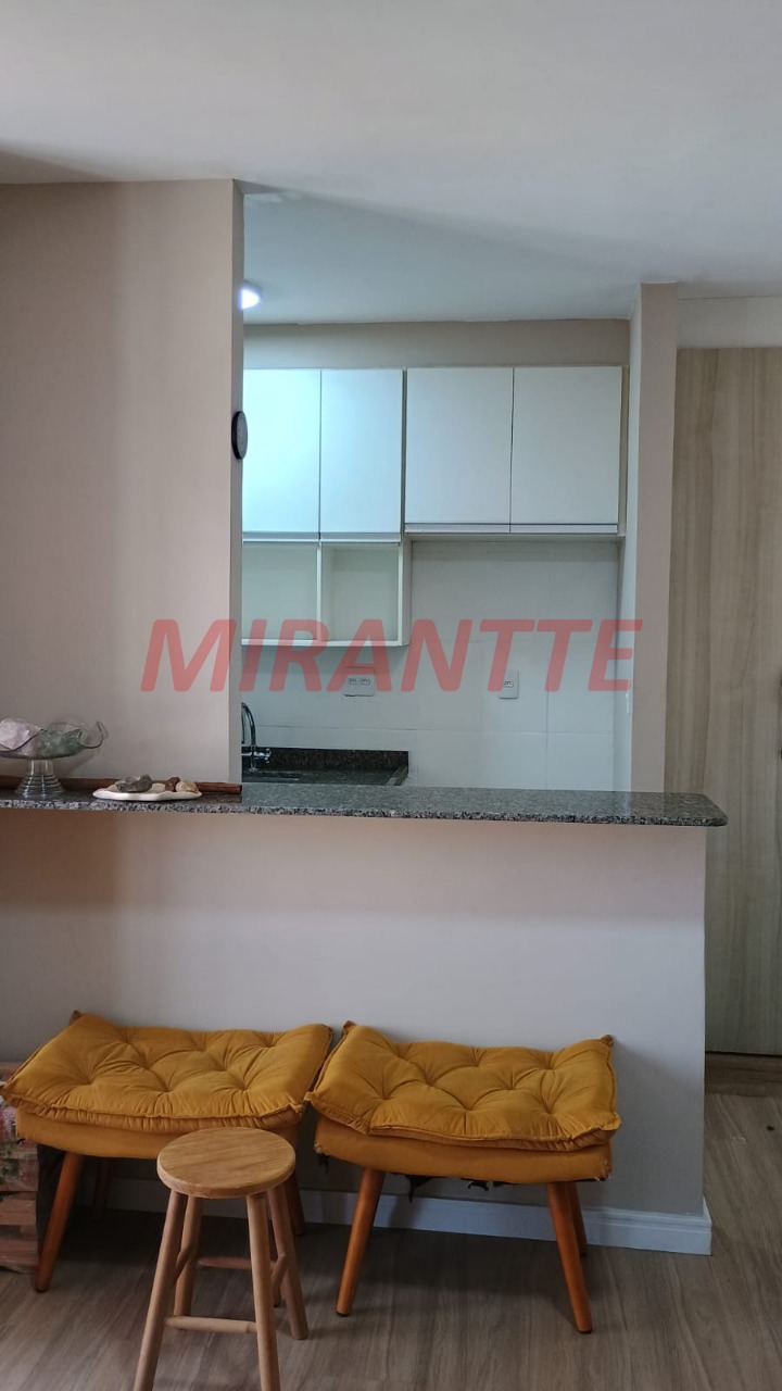 Apartamento de 60m² com 2 quartos em Limão
